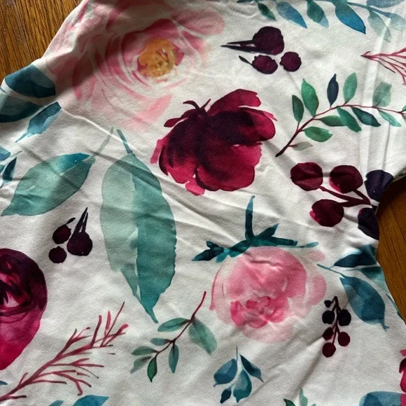 Boppy Pillow Covers - Set of 2 - Picture 3 of 5